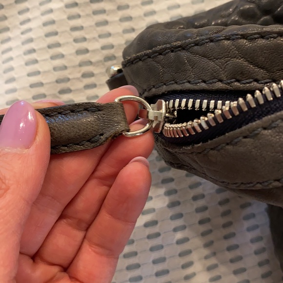 Givenchy Nightingale textured lambskin grey - Picture 11 of 14